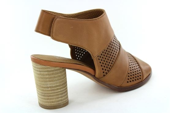 Regarde le ciel sandales nu pieds colly 04 camel1331001_3